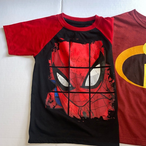 2 Boy's Tees Super Heroes Spider-Man & Incredibles Size 4 - Picture 2 of 7